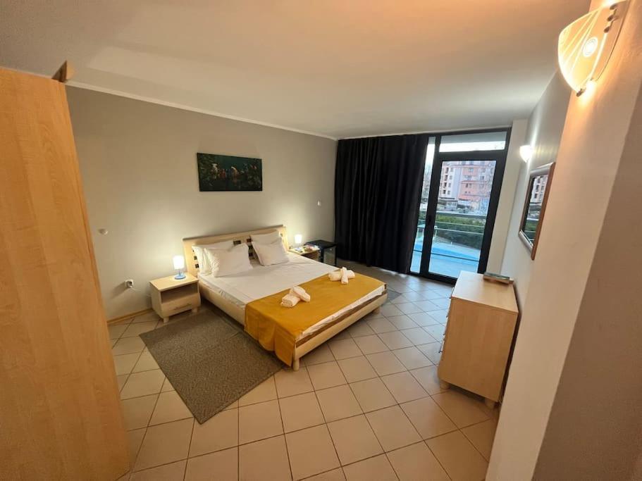 Large Apartment In Slantchev Briag Extérieur photo